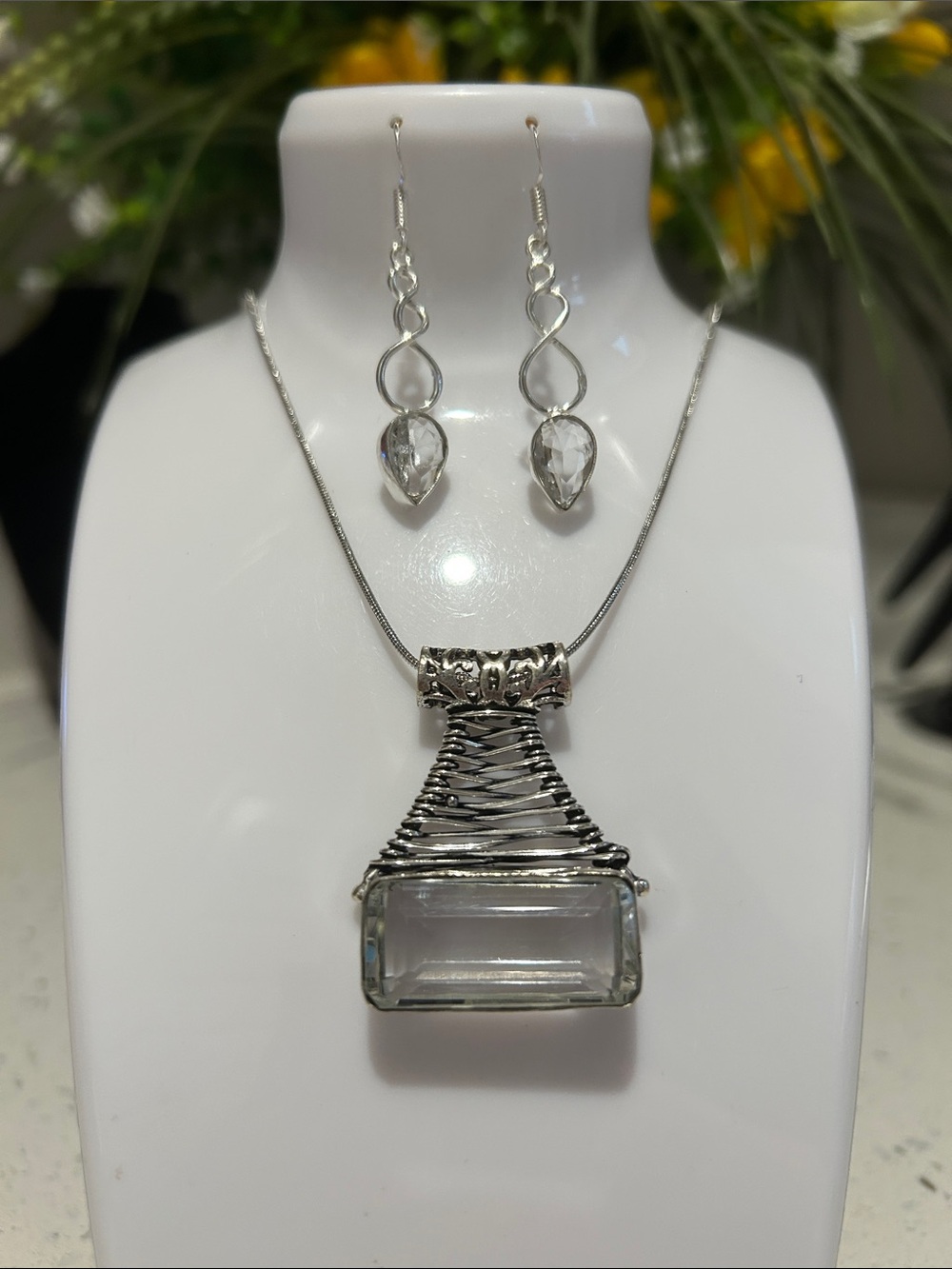 White Topaz Ethnic Handmade Gemstone Pendant Necklace & Earrings